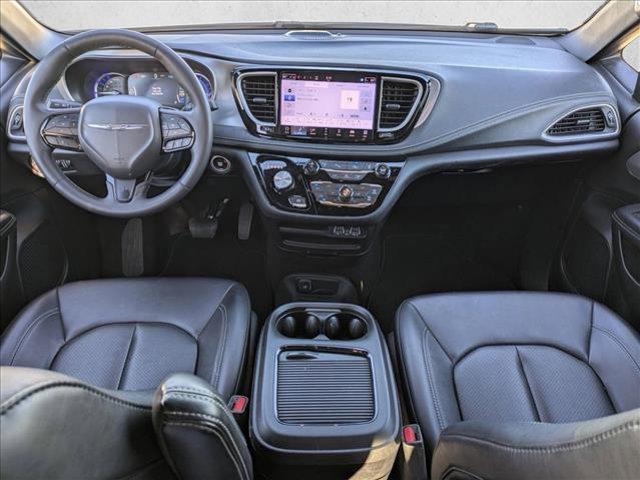 used 2024 Chrysler Pacifica Hybrid car, priced at $25,565