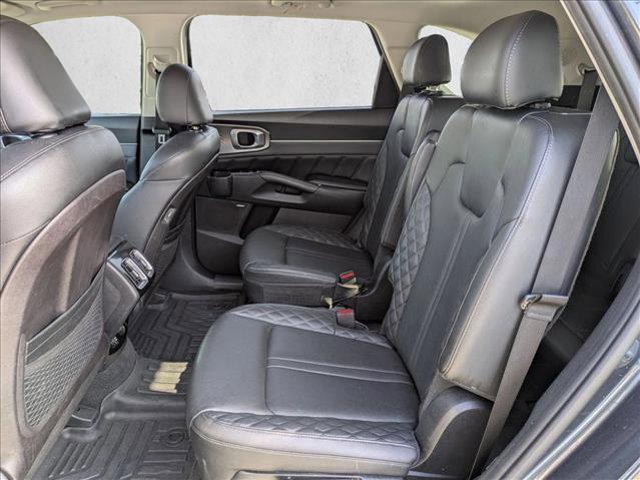 used 2022 Kia Sorento car, priced at $25,365