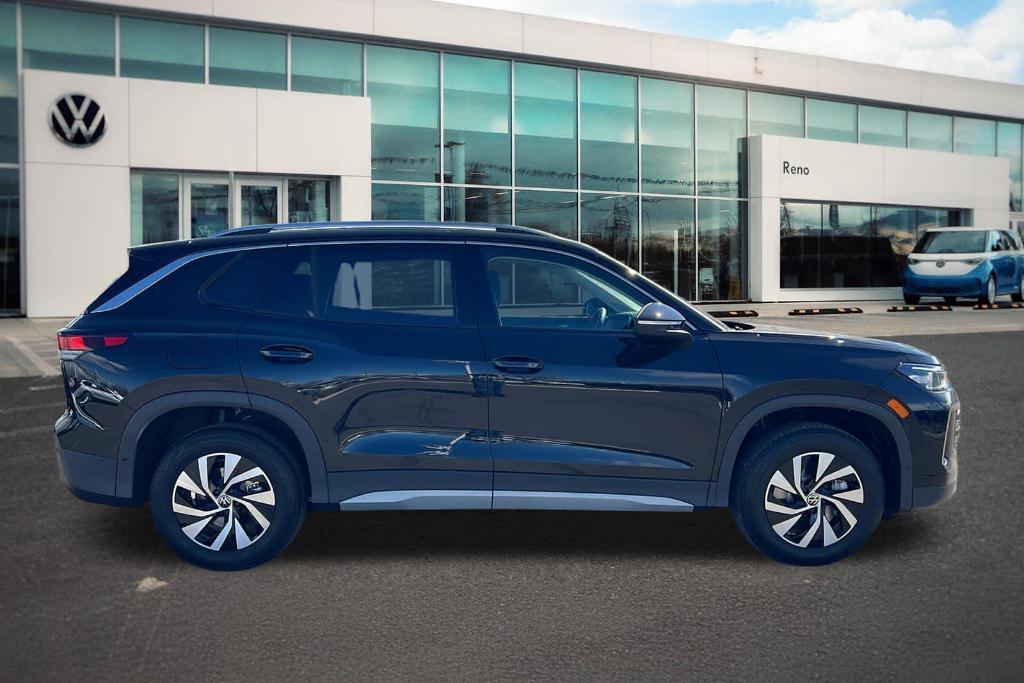 new 2026 Volkswagen Tiguan car, priced at $33,492