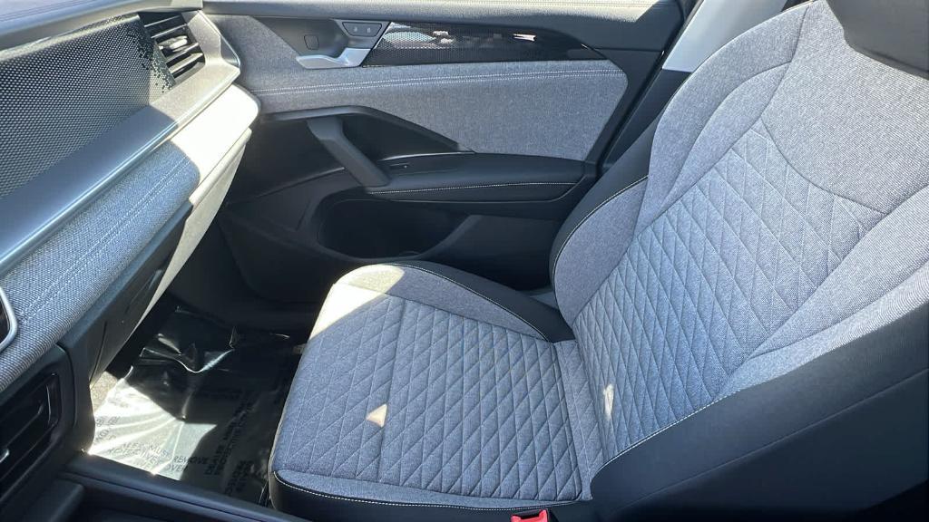 new 2026 Volkswagen Tiguan car, priced at $33,492