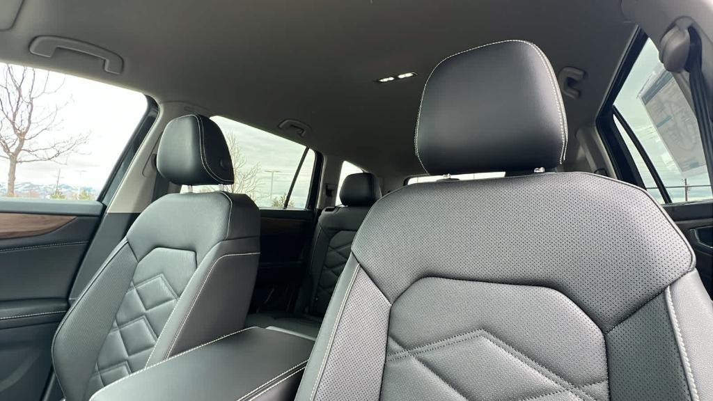 new 2026 Volkswagen Atlas car, priced at $47,775