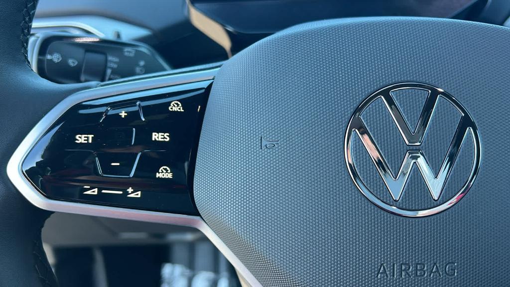 new 2026 Volkswagen ID.4 car, priced at $42,552