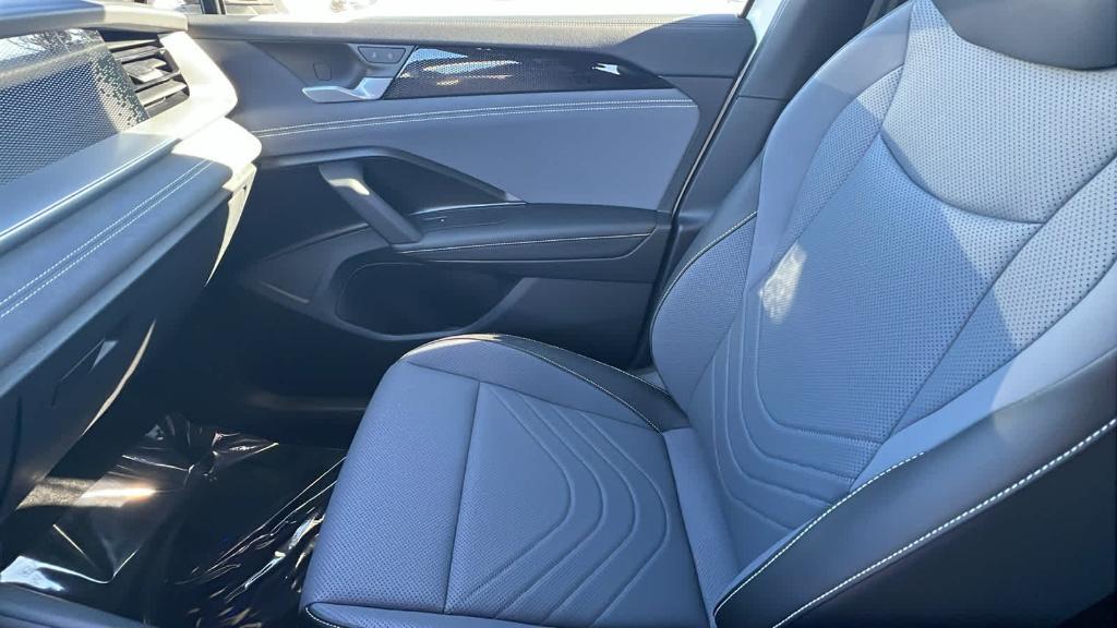 new 2026 Volkswagen Tiguan car, priced at $39,190