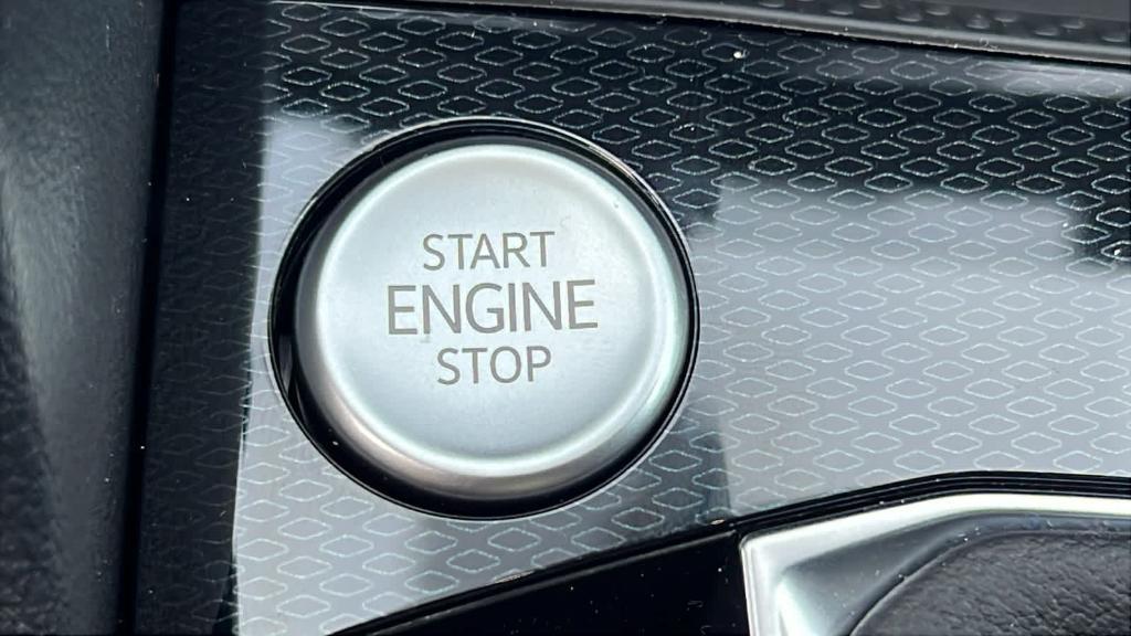 new 2026 Volkswagen Taos car, priced at $34,368