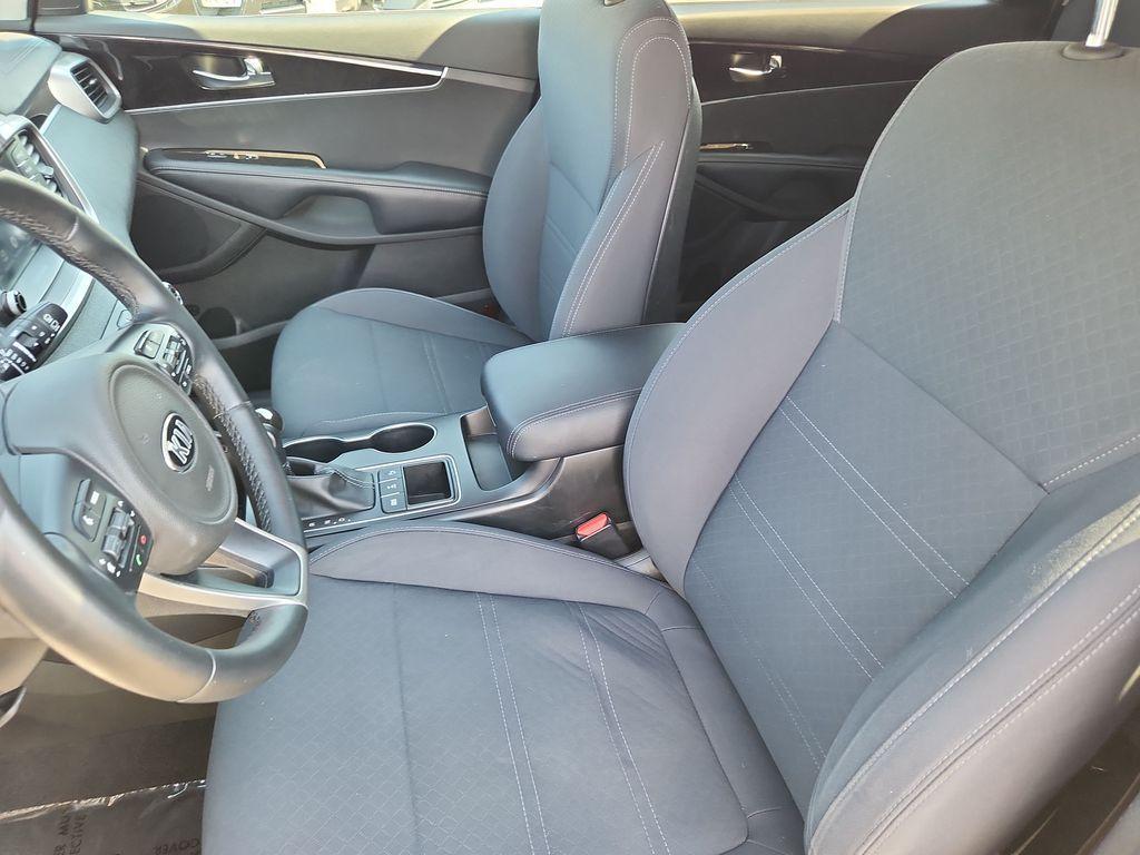 used 2018 Kia Sorento car, priced at $15,995