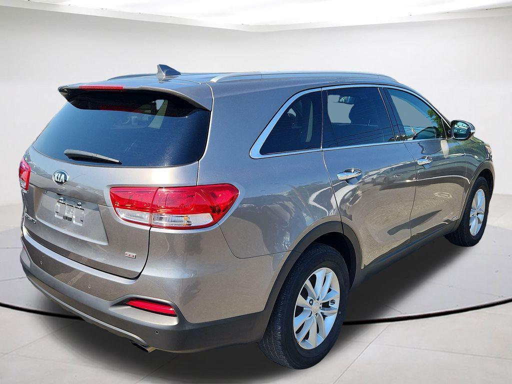 used 2018 Kia Sorento car, priced at $15,995