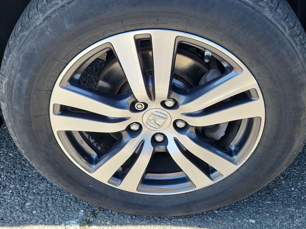 used 2016 Honda Pilot car, priced at $14,691