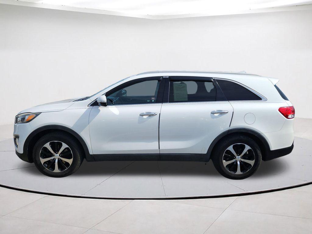 used 2016 Kia Sorento car, priced at $7,995