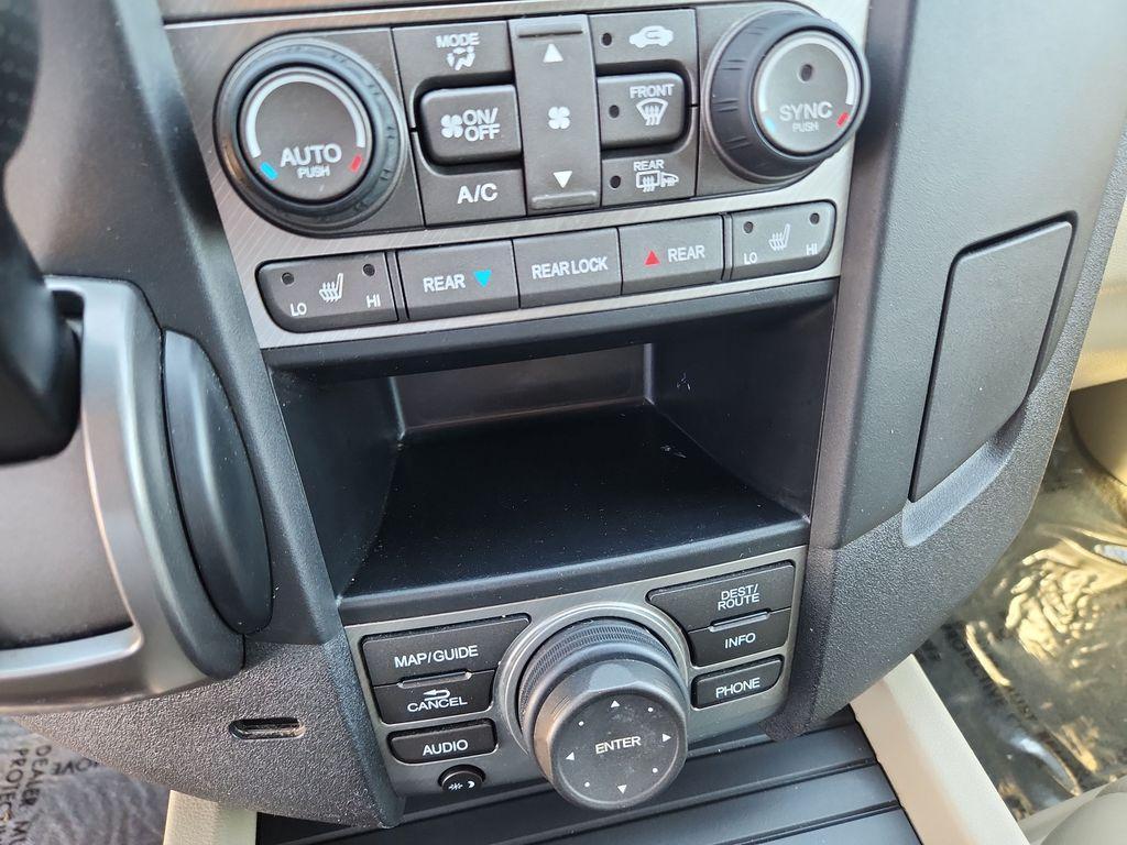 used 2013 Honda Pilot car, priced at $8,995