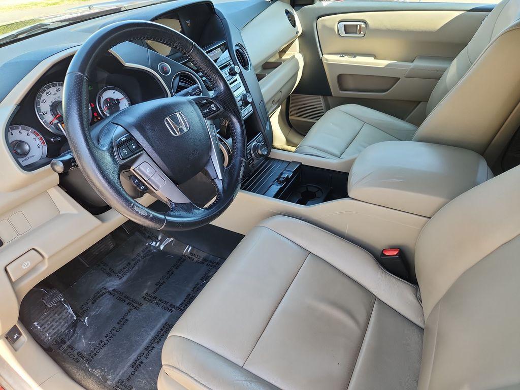 used 2013 Honda Pilot car, priced at $8,995