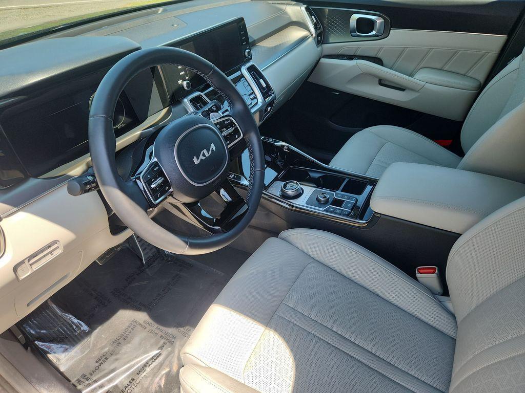 used 2023 Kia Sorento Plug-In Hybrid car, priced at $33,791