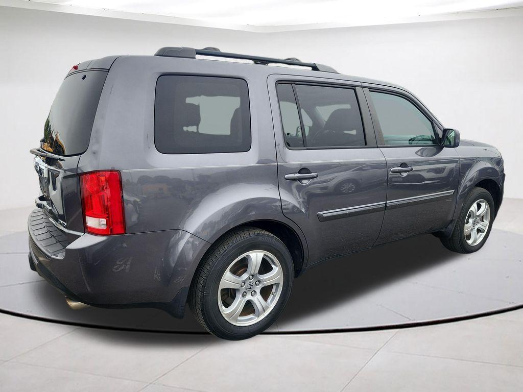 used 2015 Honda Pilot car, priced at $12,891