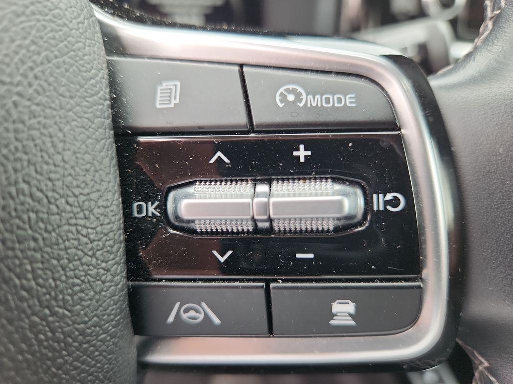 used 2023 Kia Sorento car, priced at $31,691
