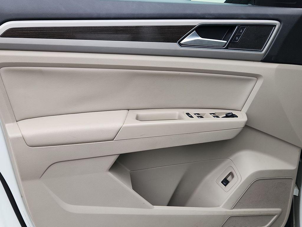 used 2019 Volkswagen Atlas car, priced at $18,291
