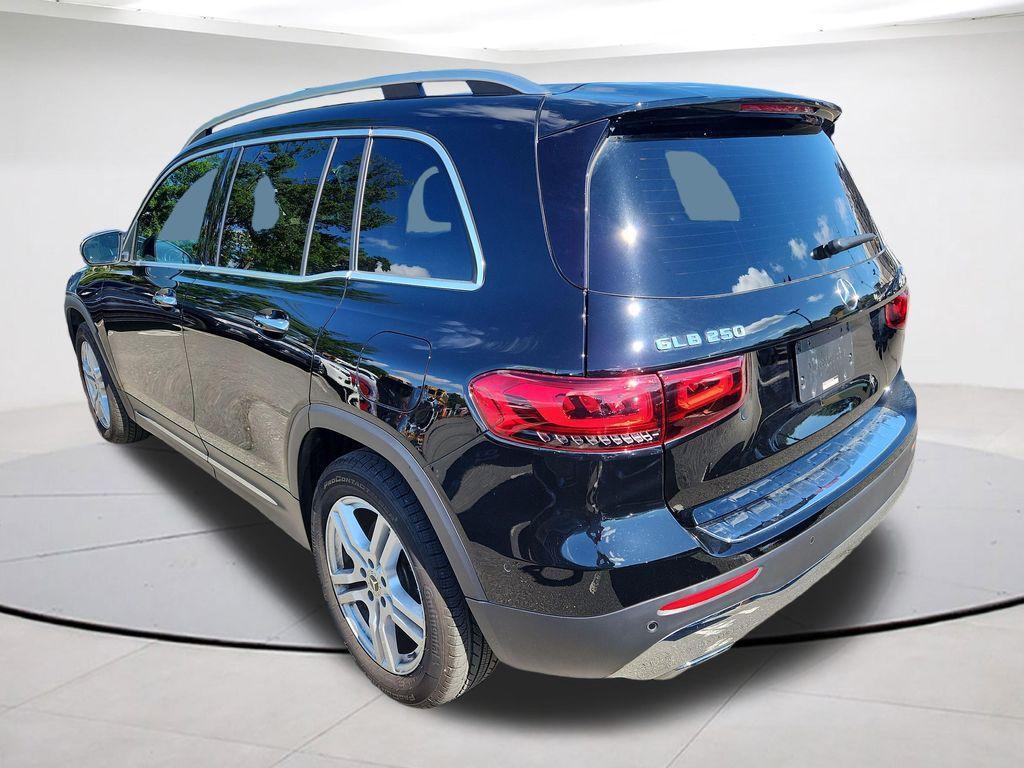 used 2023 Mercedes-Benz GLB 250 car, priced at $33,000