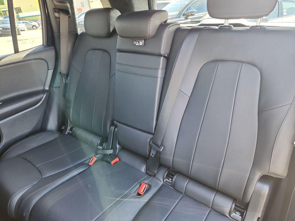 used 2023 Mercedes-Benz GLB 250 car, priced at $33,000