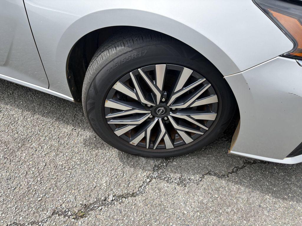 used 2023 Nissan Altima car, priced at $20,807