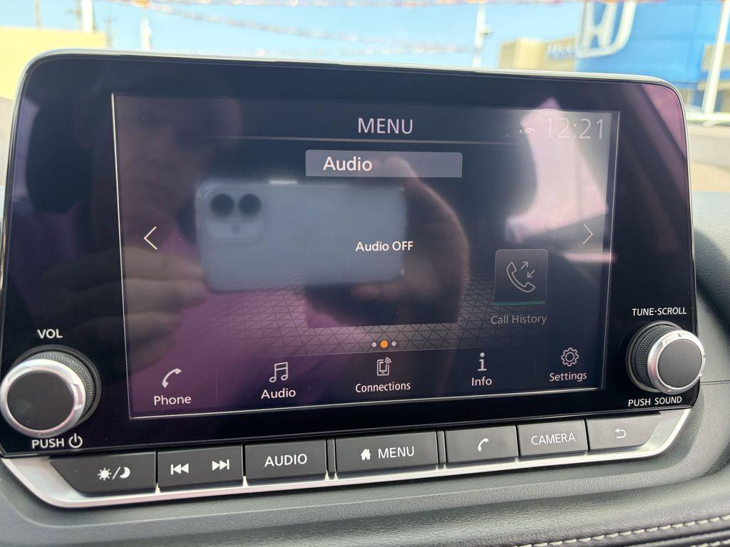 used 2022 Nissan Rogue car, priced at $21,888