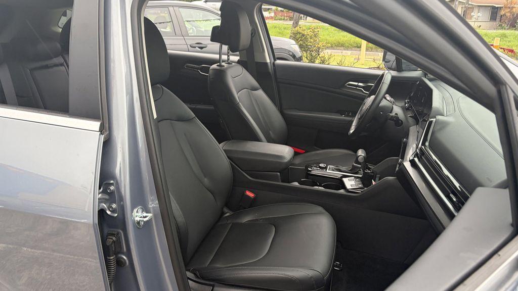 used 2025 Kia Sportage car, priced at $30,595