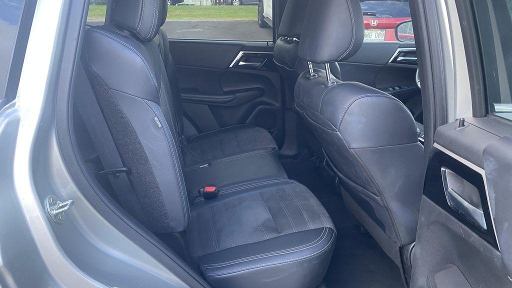 used 2024 Mitsubishi Outlander car, priced at $26,998