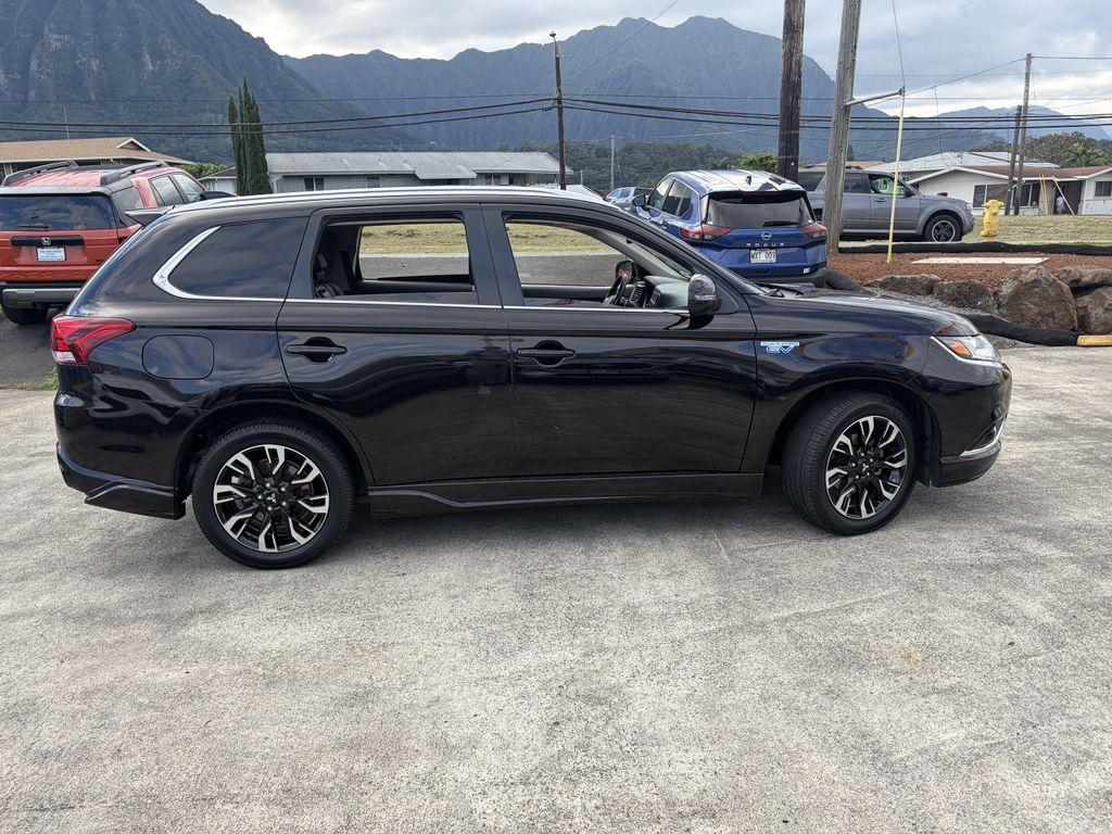 used 2018 Mitsubishi Outlander PHEV car, priced at $10,878