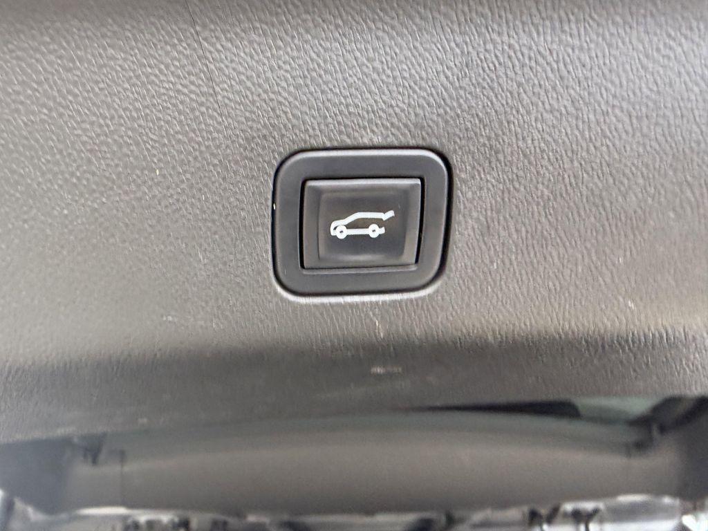 used 2022 Chevrolet Tahoe car, priced at $42,618