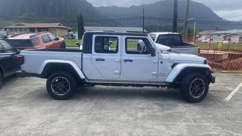 used 2023 Jeep Gladiator car, priced at $36,888