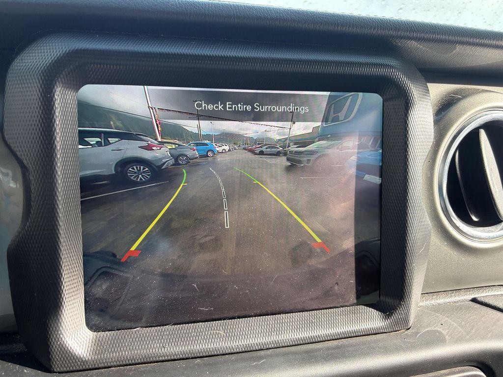 used 2023 Jeep Gladiator car, priced at $32,888