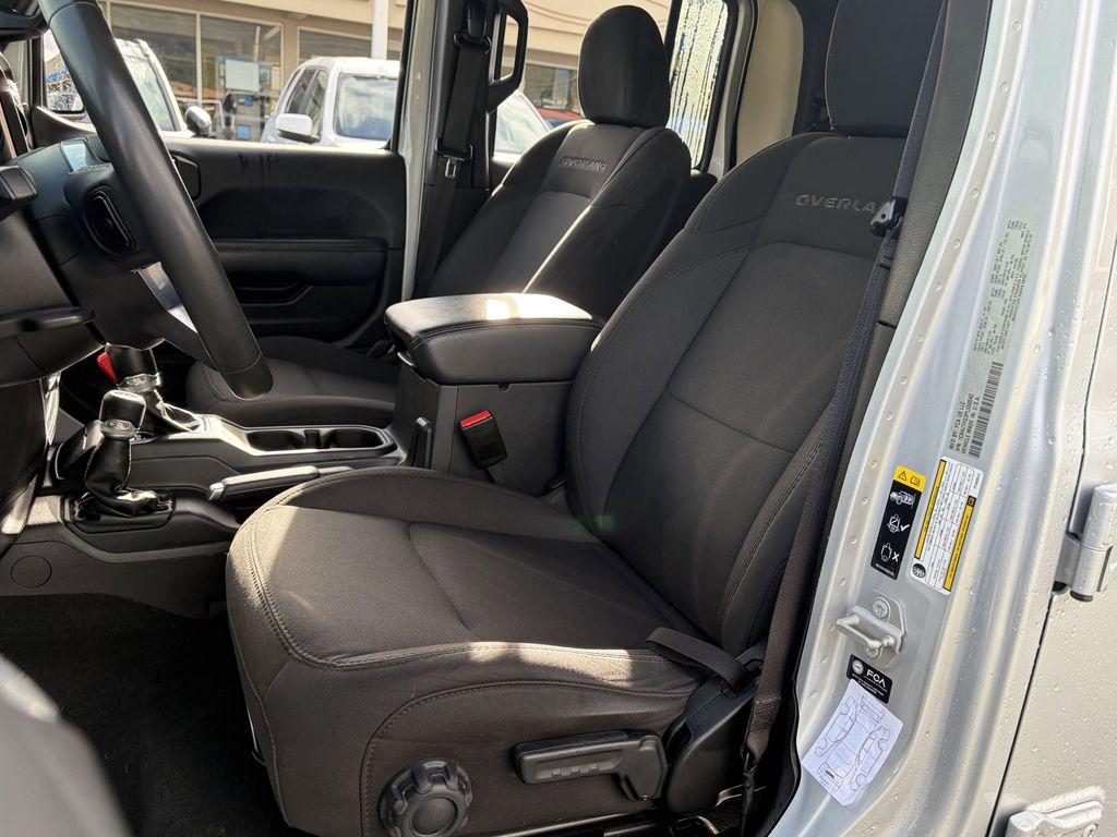 used 2023 Jeep Gladiator car, priced at $32,888