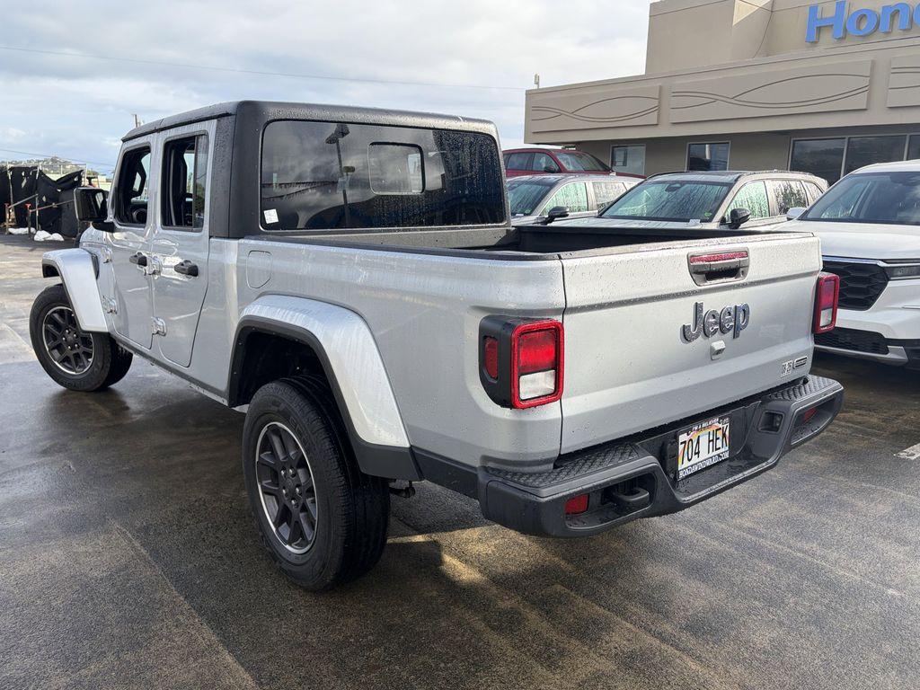 used 2023 Jeep Gladiator car, priced at $32,888