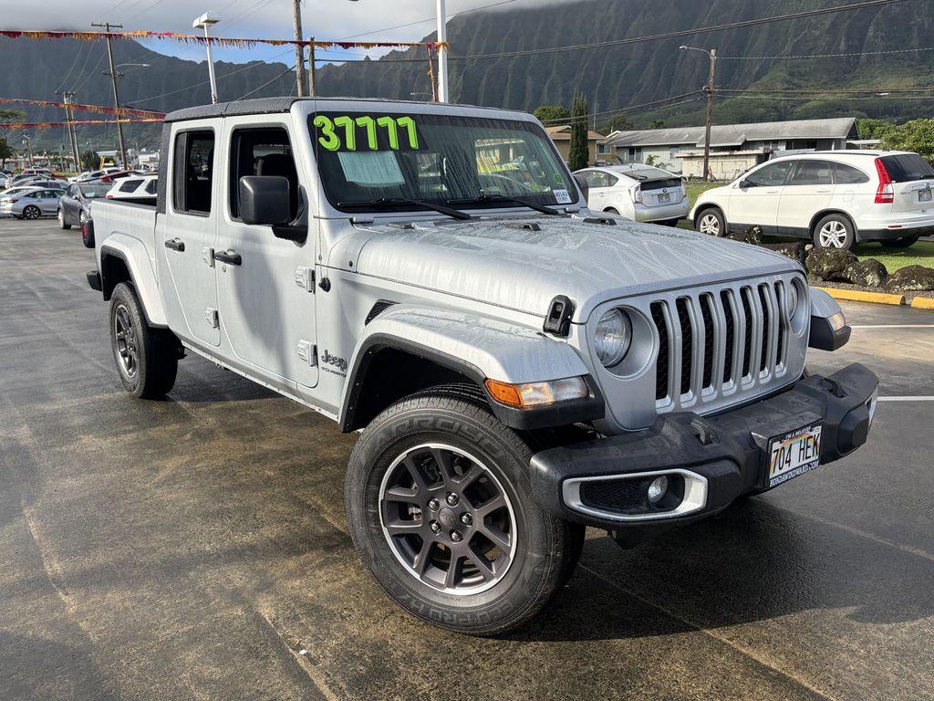 used 2023 Jeep Gladiator car, priced at $32,888
