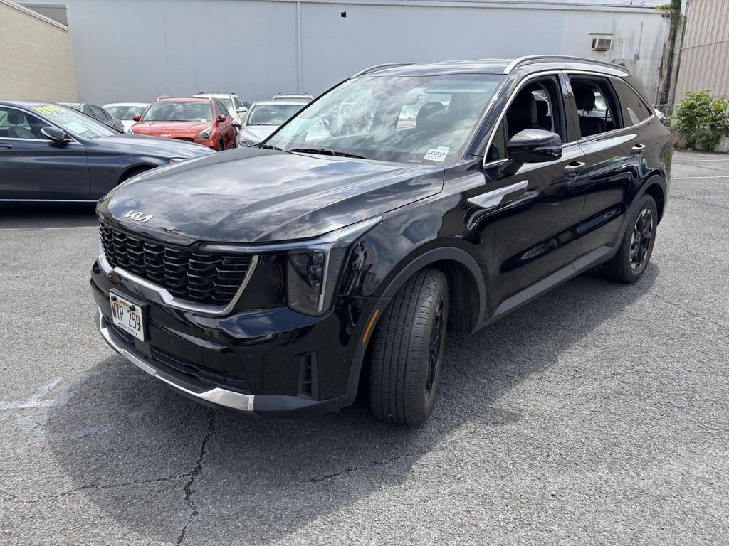 used 2024 Kia Sorento car, priced at $30,878
