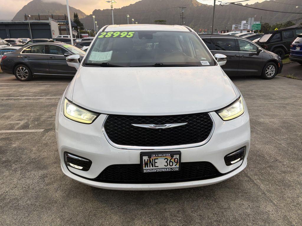 used 2022 Chrysler Pacifica Hybrid car, priced at $25,931