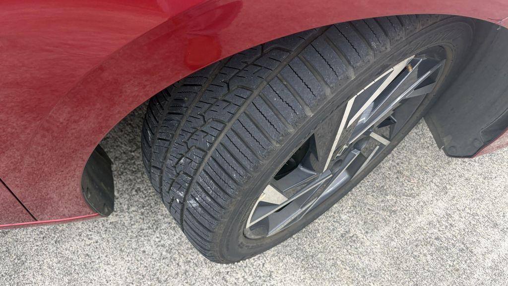 used 2024 Hyundai Elantra car, priced at $25,595