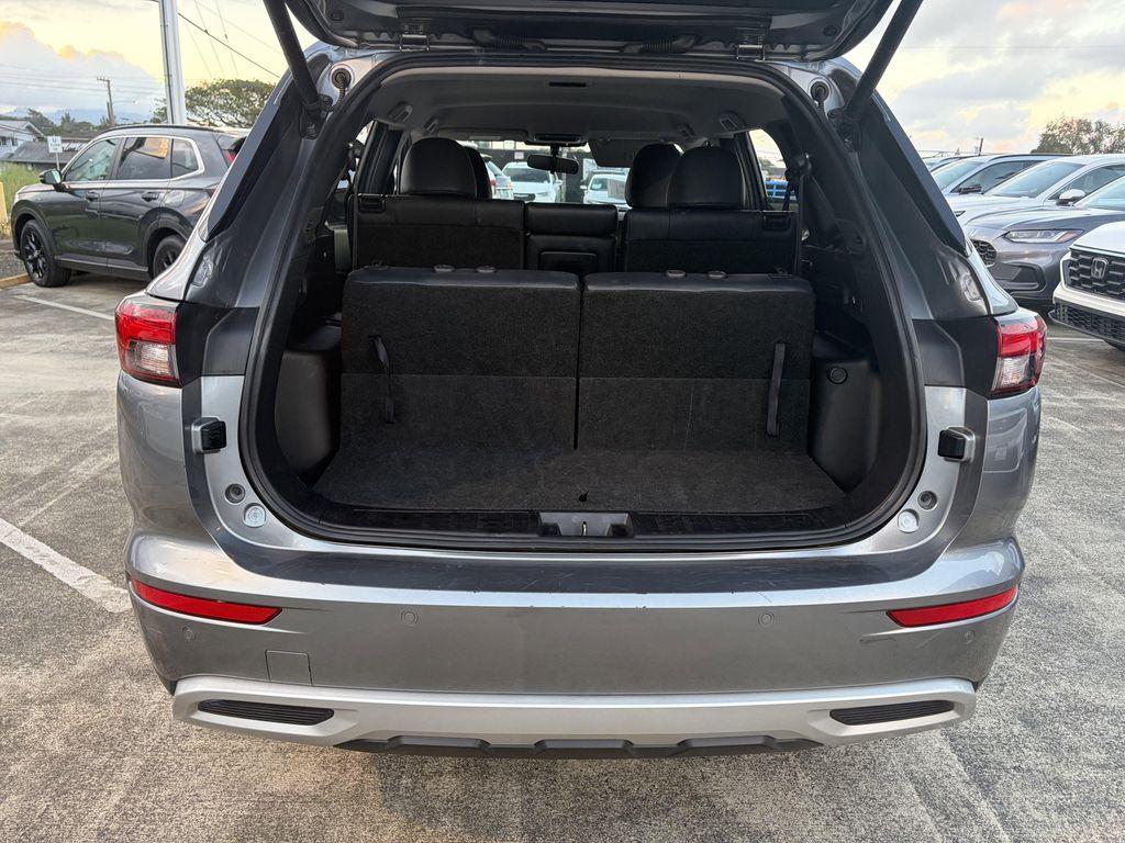 used 2024 Mitsubishi Outlander car, priced at $27,995