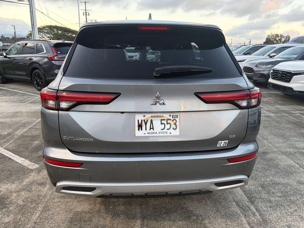used 2024 Mitsubishi Outlander car, priced at $27,995