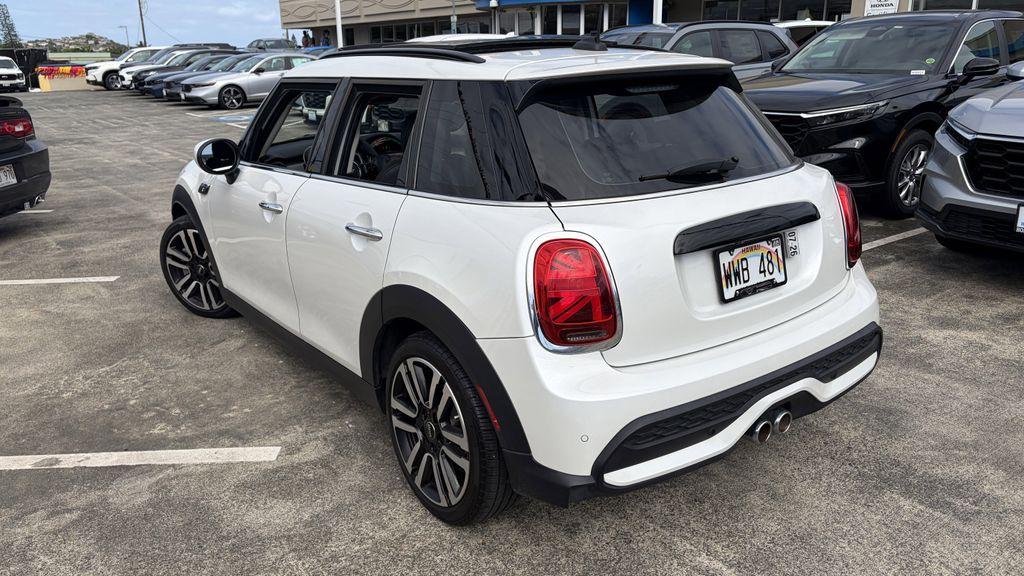 used 2024 MINI Hardtop car, priced at $28,995