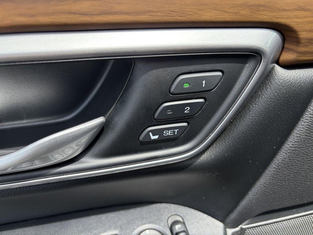used 2020 Honda CR-V car, priced at $24,888