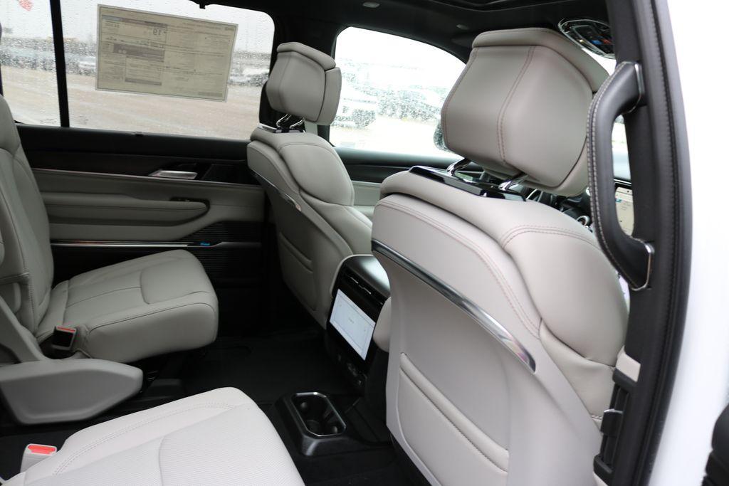 new 2026 Jeep Grand Wagoneer car, priced at $97,250