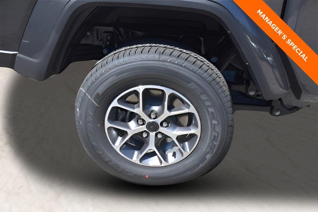 new 2025 Jeep Gladiator car, priced at $53,729
