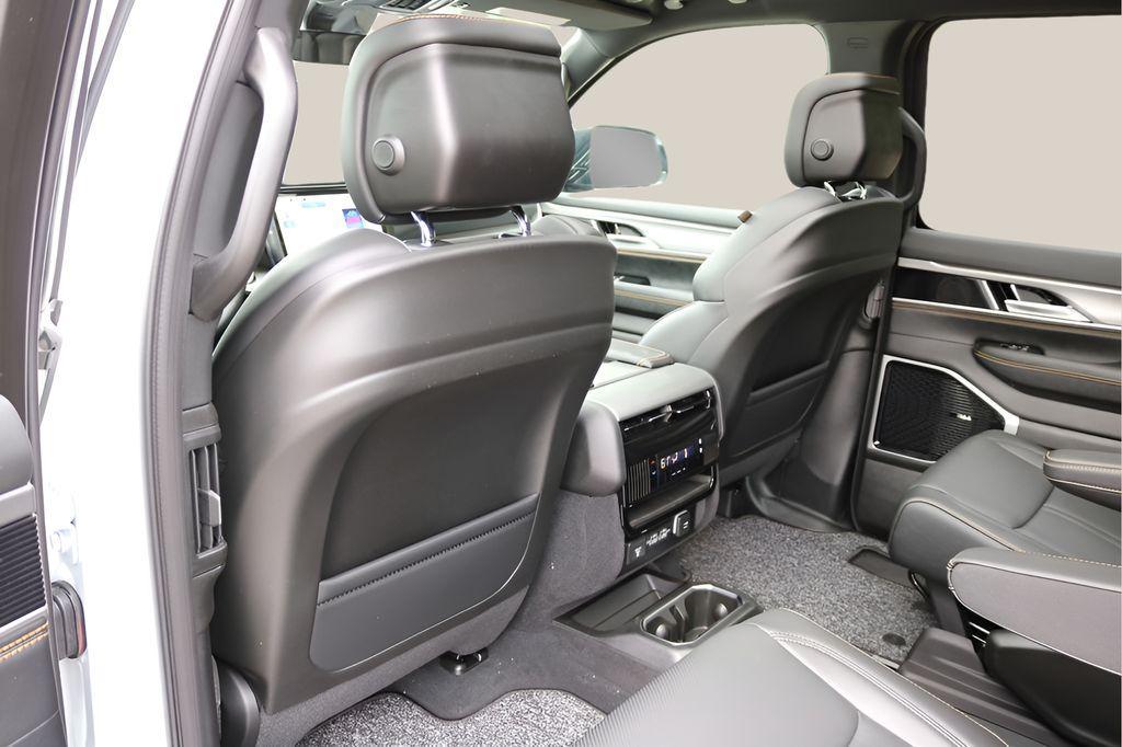 new 2026 Jeep Grand Wagoneer car, priced at $76,116