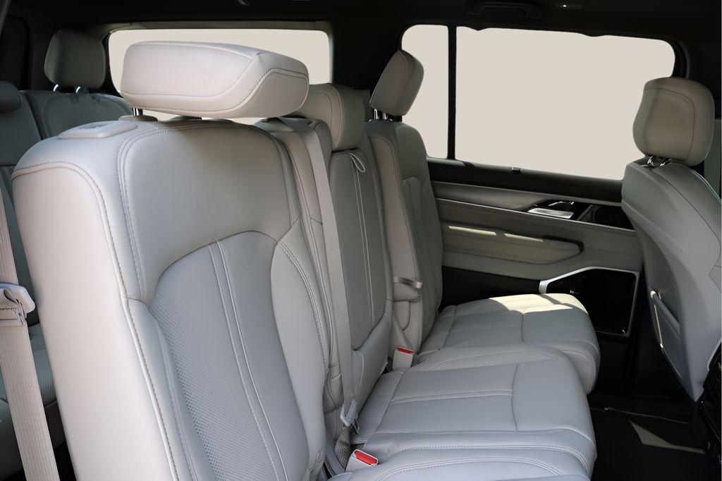 new 2026 Jeep Grand Wagoneer car, priced at $82,398