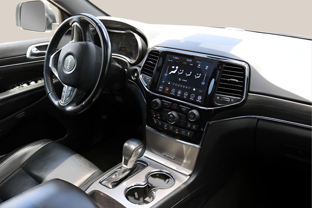used 2022 Jeep Grand Cherokee WK car, priced at $23,327