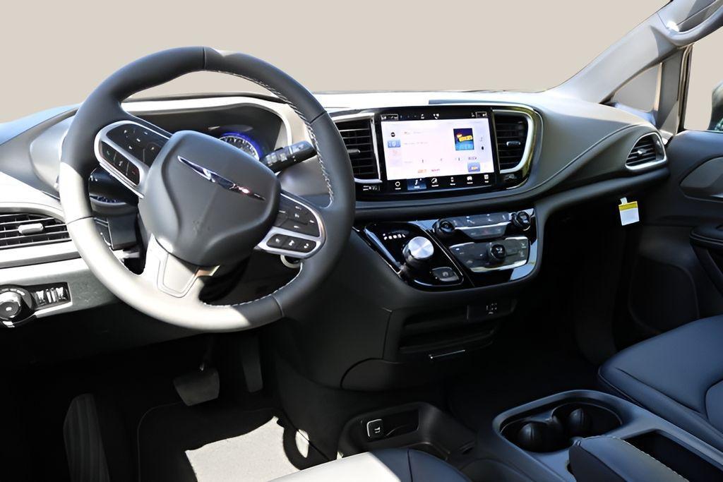 new 2026 Chrysler Pacifica car, priced at $38,935