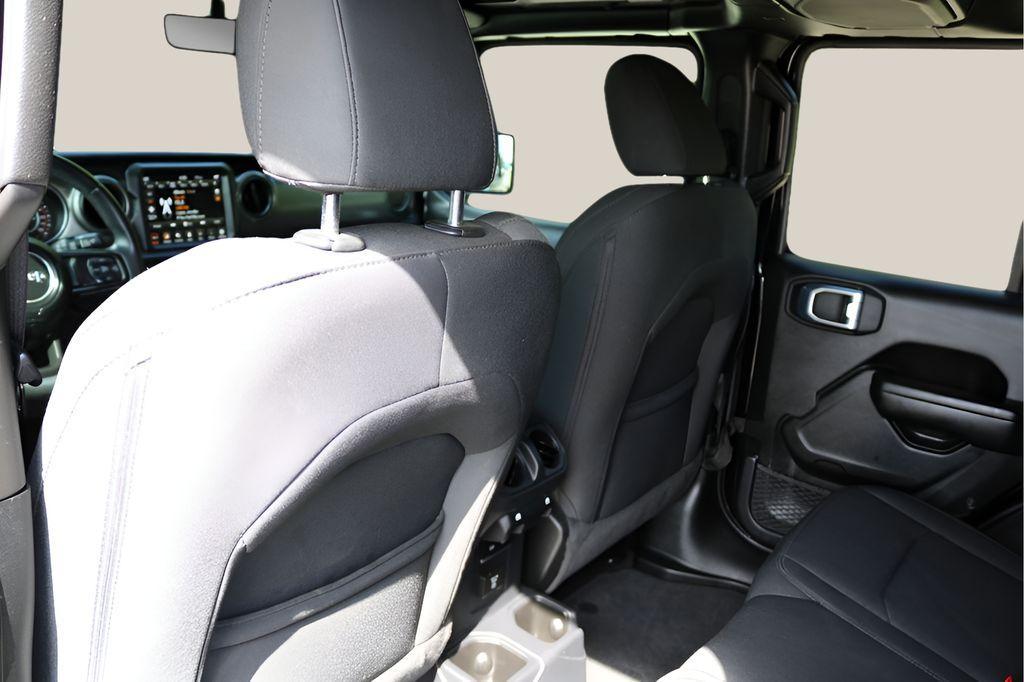 used 2021 Jeep Wrangler Unlimited car, priced at $30,324