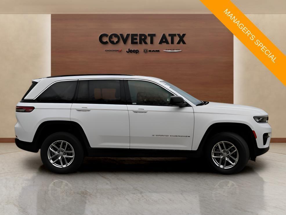 new 2026 Jeep Grand Cherokee car, priced at $33,449