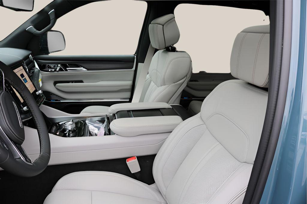 new 2026 Jeep Grand Wagoneer car, priced at $88,318