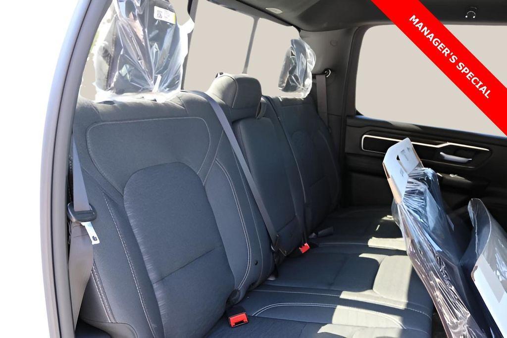 new 2025 Ram 1500 car, priced at $45,552