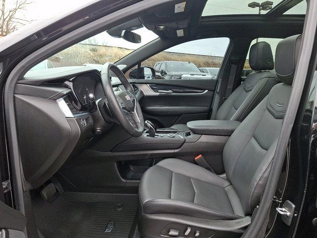 used 2023 Cadillac XT5 car, priced at $34,895