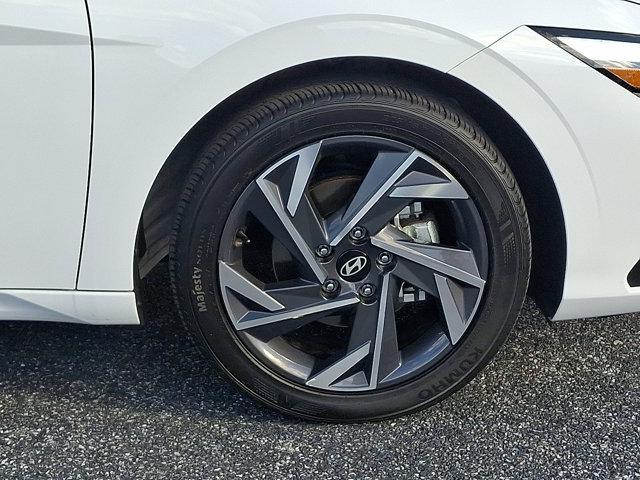used 2025 Hyundai Elantra car, priced at $22,333
